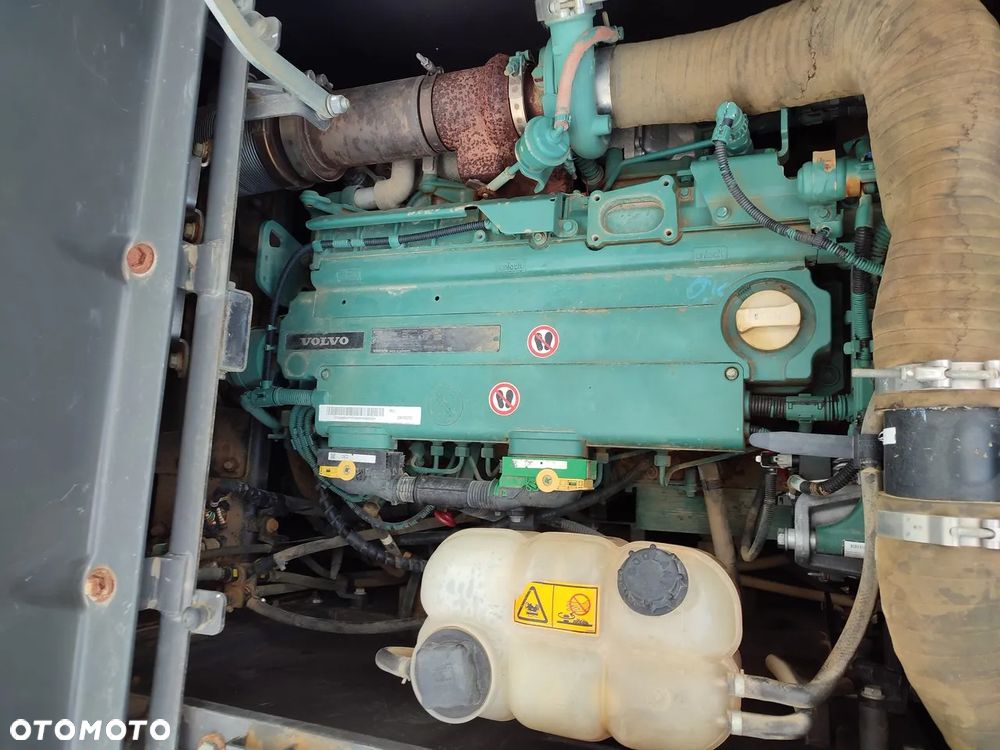 Volvo EC 220 EL - 20