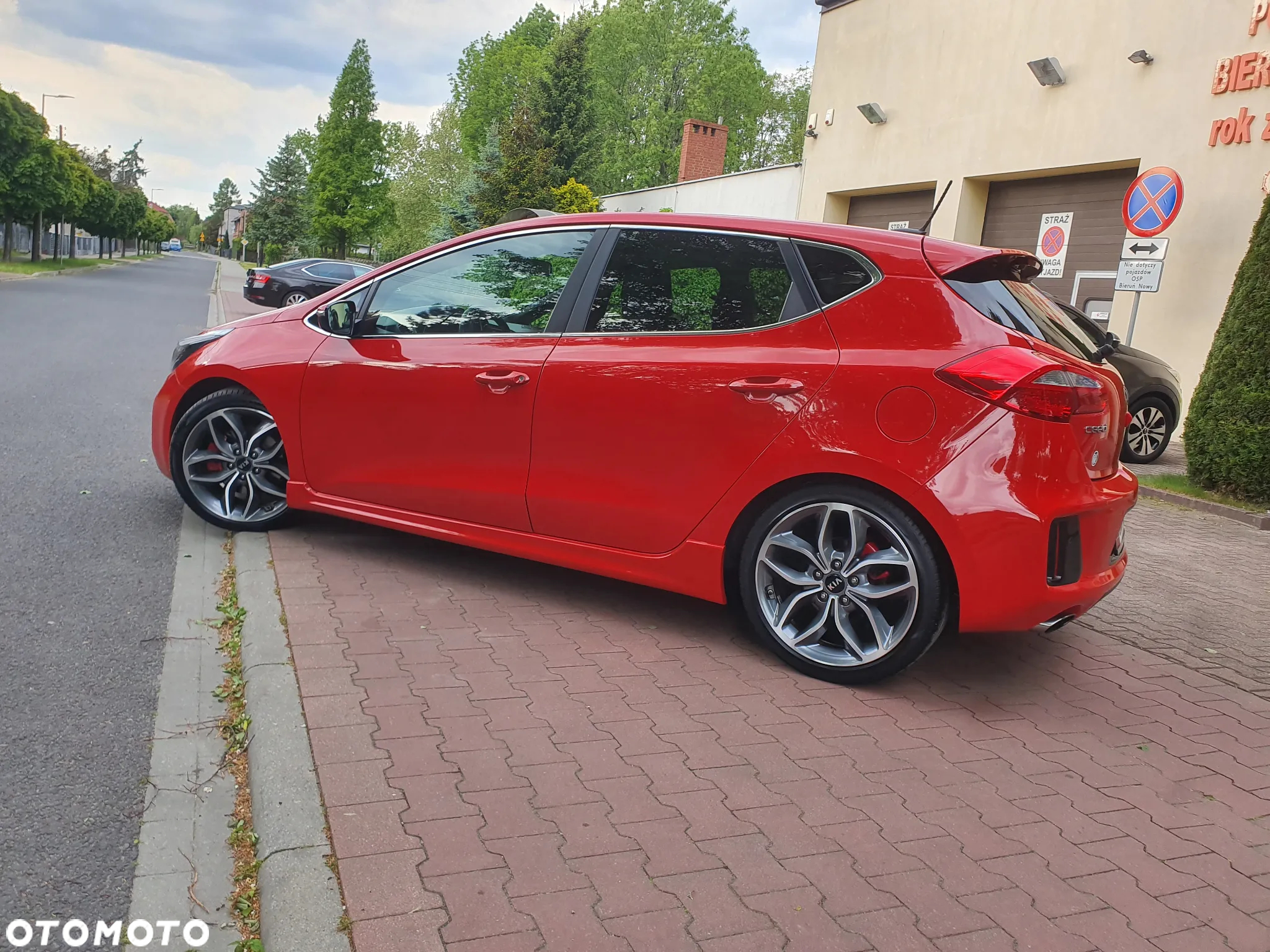 Kia Ceed Cee'd 1.6 T-GDI GT XL - 27