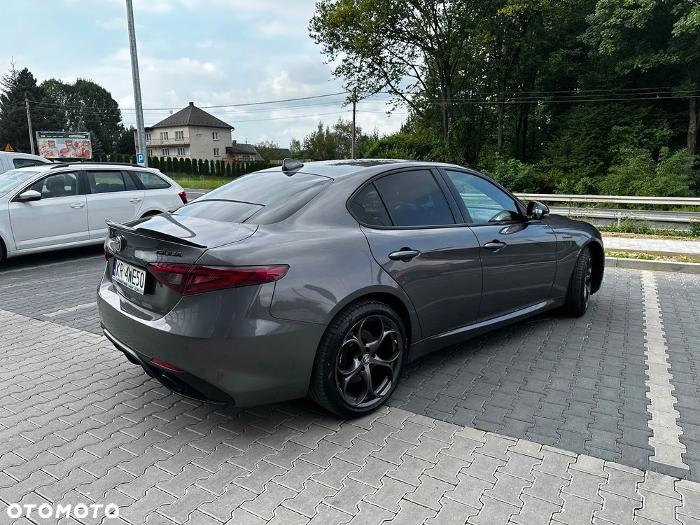 Alfa Romeo Giulia 2.0 Turbo Veloce Q4 - 4