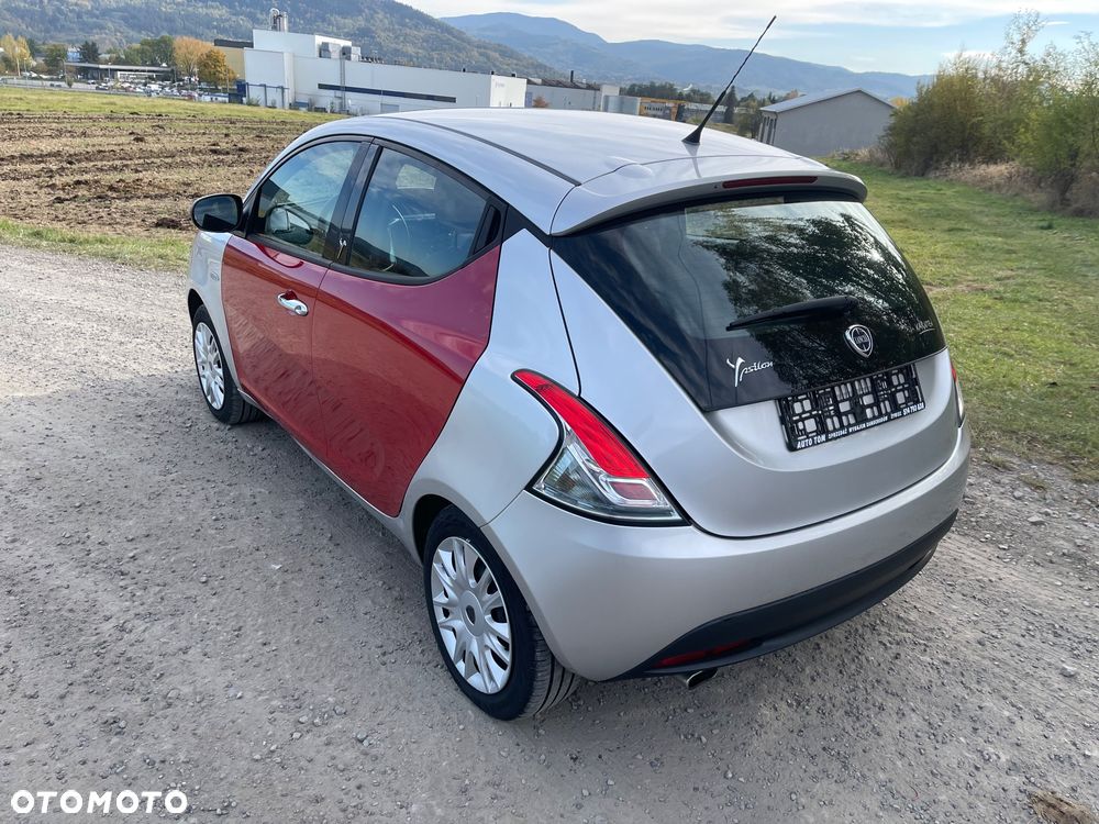 Lancia Ypsilon Y 1.2 8v Platinum - 7