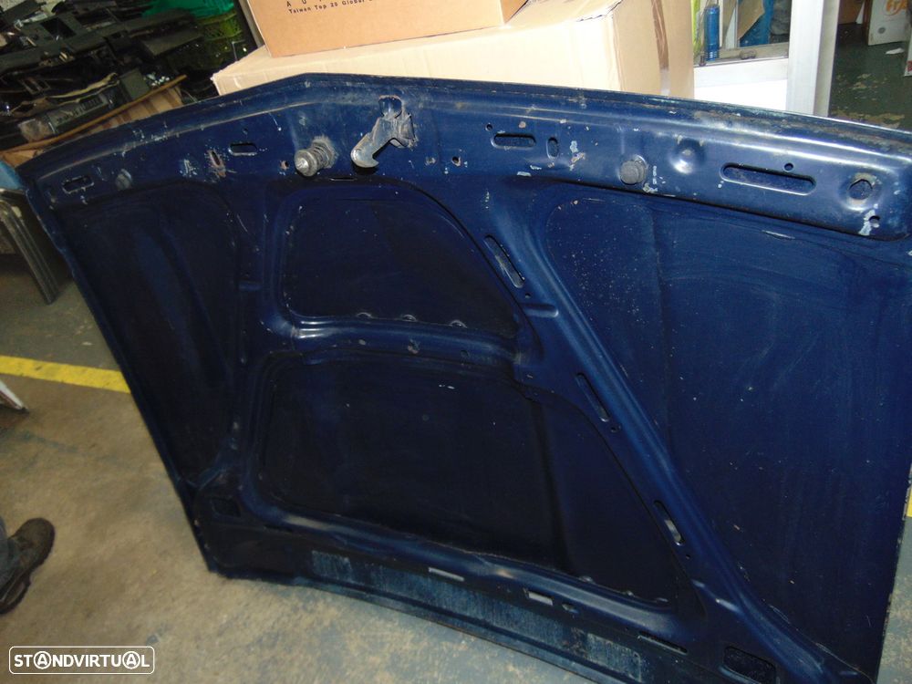 Opel Rekord E capot - 4