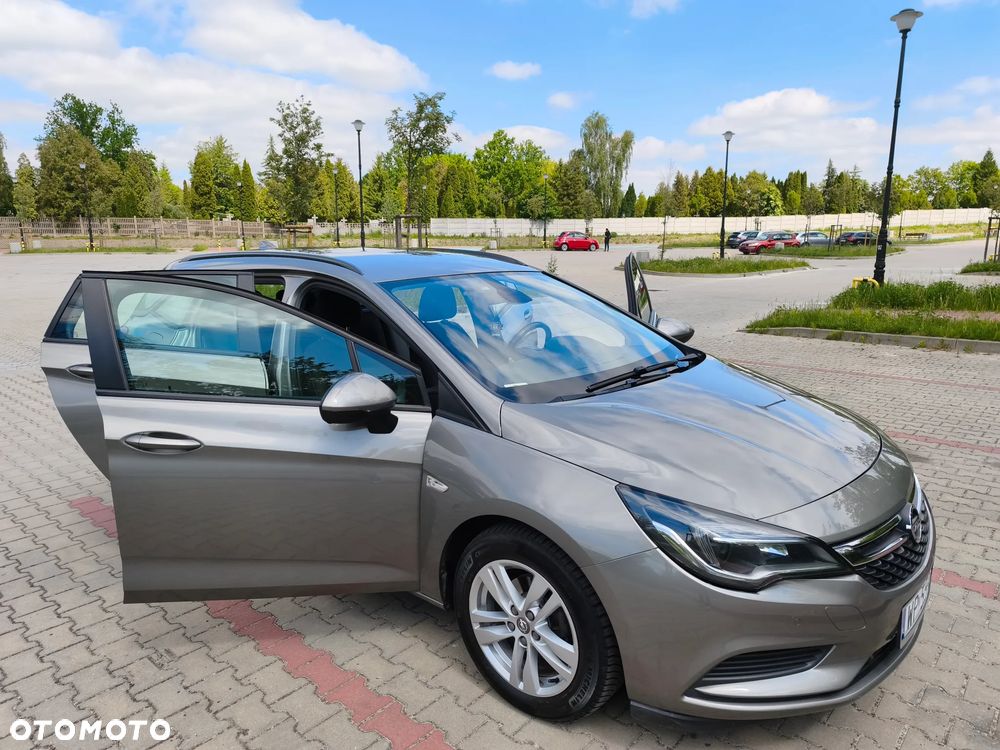 Opel Astra 1.6 CDTI Dynamic - 13