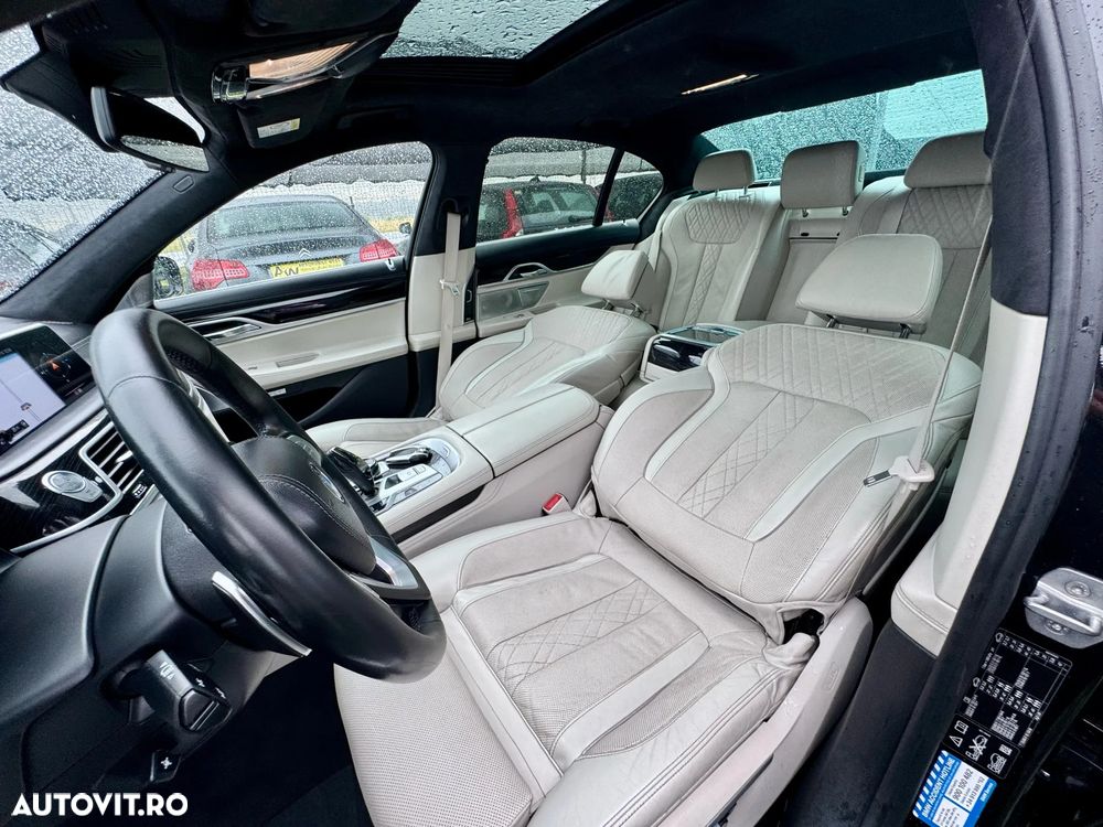 BMW Seria 7 730d xDrive - 23