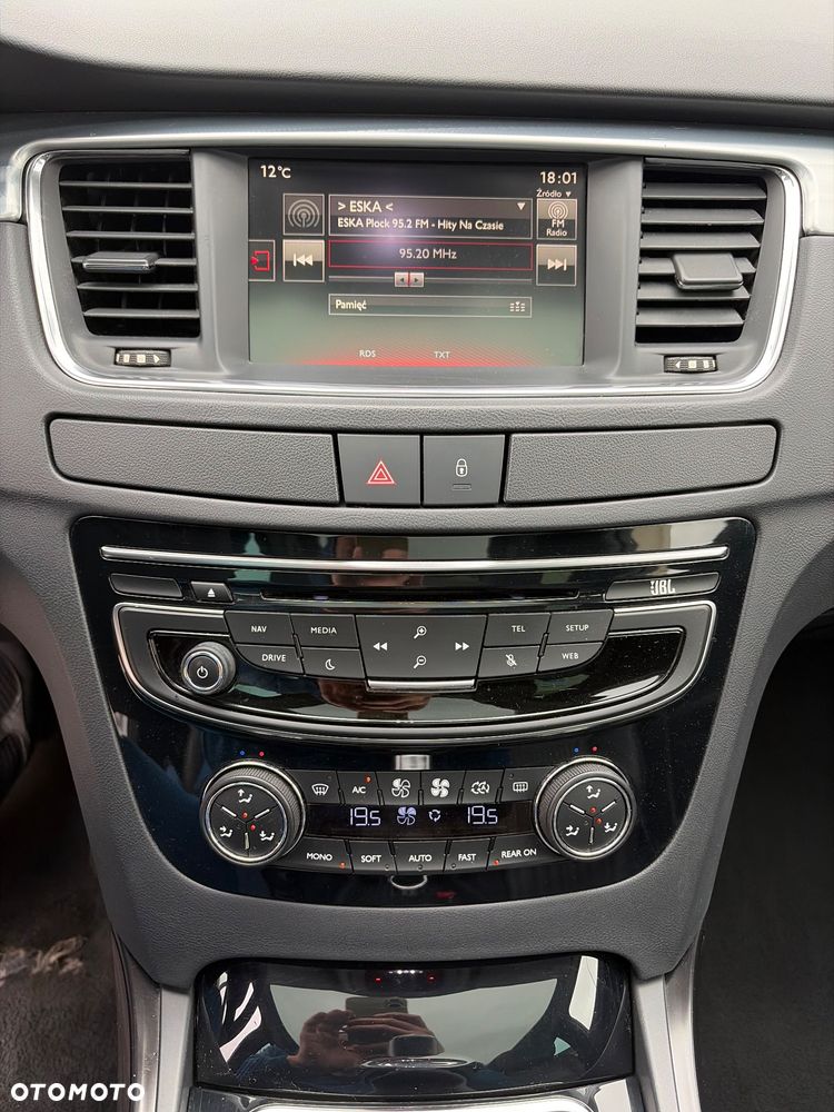Peugeot 508 RXH BlueHDi 180 EAT6 Stop&Start - 26