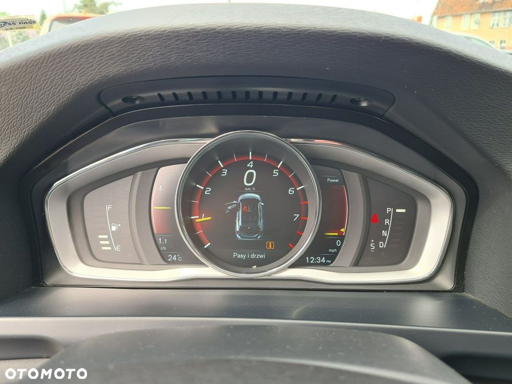Volvo V60 T5 Drive-E Momentum - 10