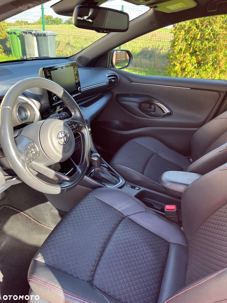 Toyota Yaris Hybrid 1.5 Premiere Edition - 15