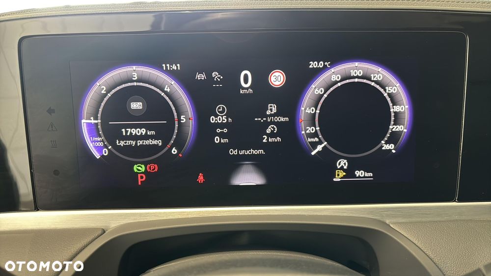 Volkswagen Passat 2.0 TDI SCR Elegance DSG - 14