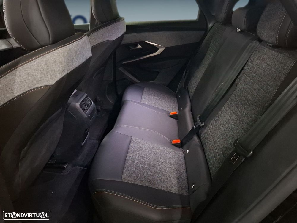 Peugeot 3008 1.2 Hybrid Allure e-DCS6 - 14