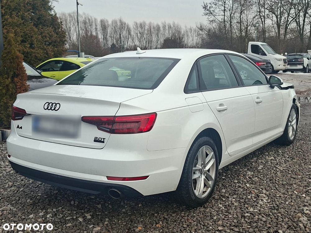 Audi A4 Limousine 2.0 TFSI Quattro S tronic - 10