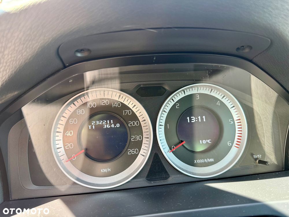 Volvo S60 D5 Geartronic Momentum - 10