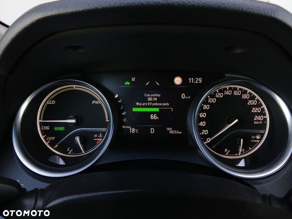 Toyota Camry 2.5 Hybrid Comfort CVT - 10