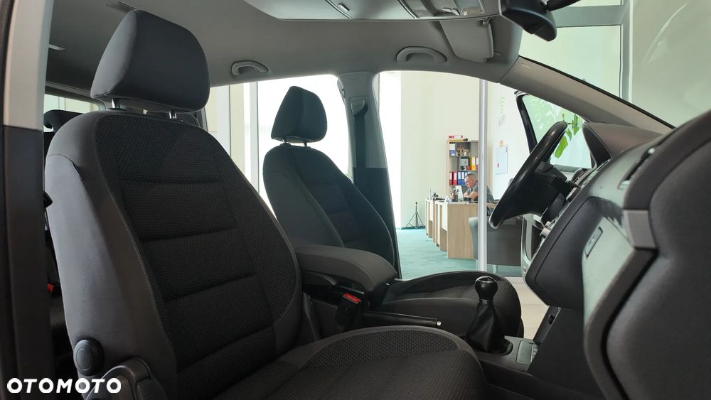 Volkswagen Touran 1.4 TSI Comfortline - 35