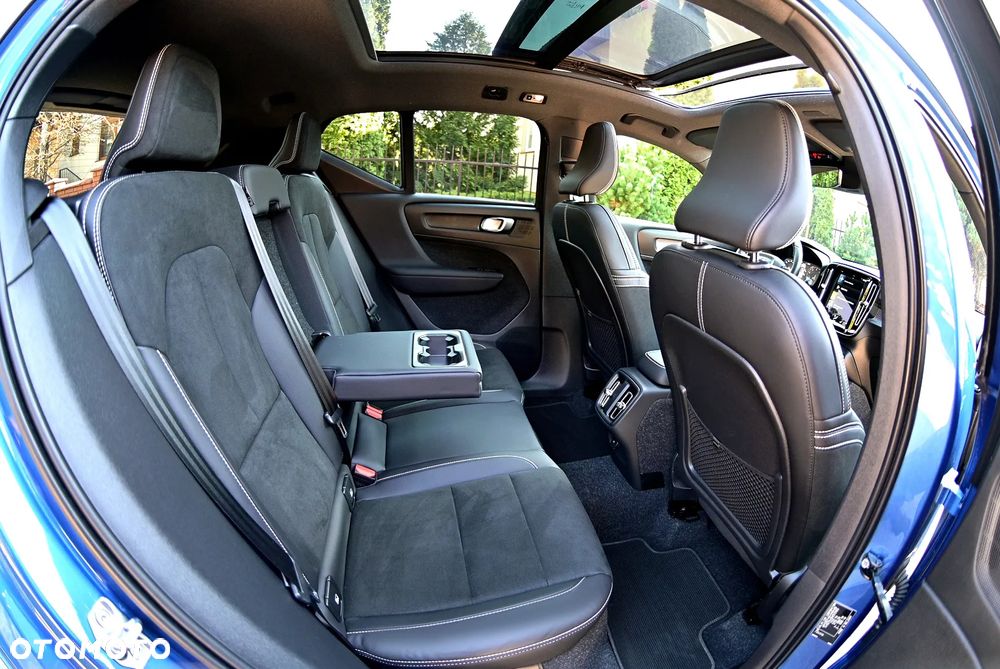 Volvo XC 40 T3 Geartronic RDesign - 16