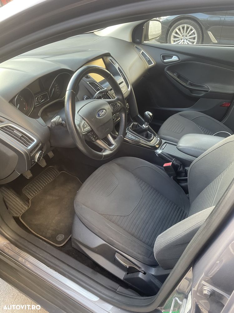 Ford Focus 1.0 EcoBoost Start Stop Titanium - 2