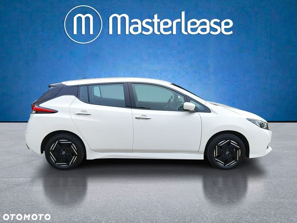Nissan Leaf - 4