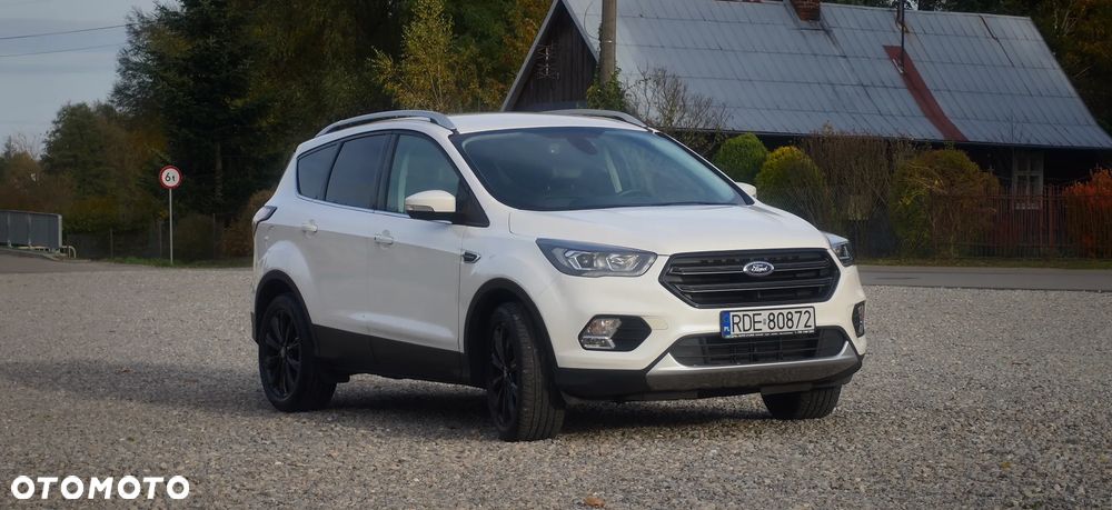 Ford Kuga - 3