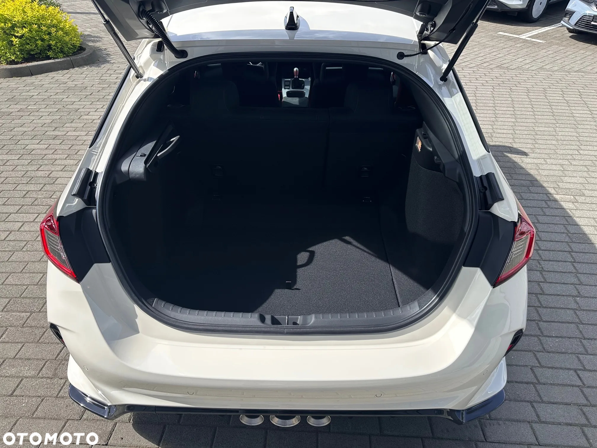 Honda Civic 2.0 T Type R - 10