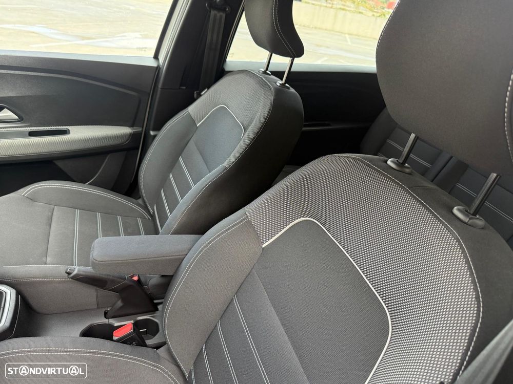 Dacia Jogger 1.0 ECO-G Expression 7L Bi-Fuel - 38