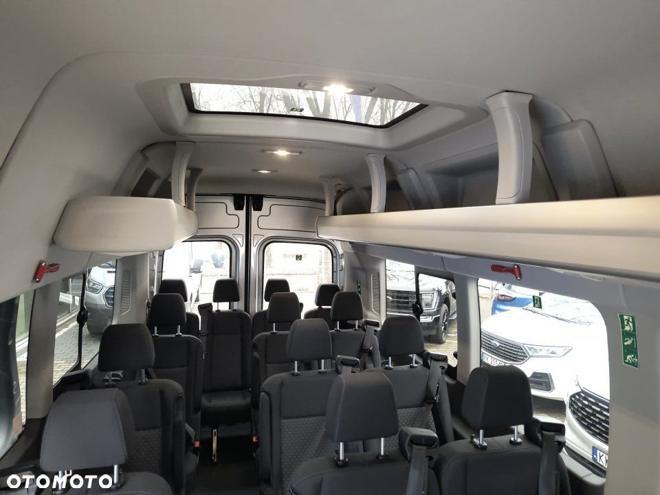Ford Transit - 9