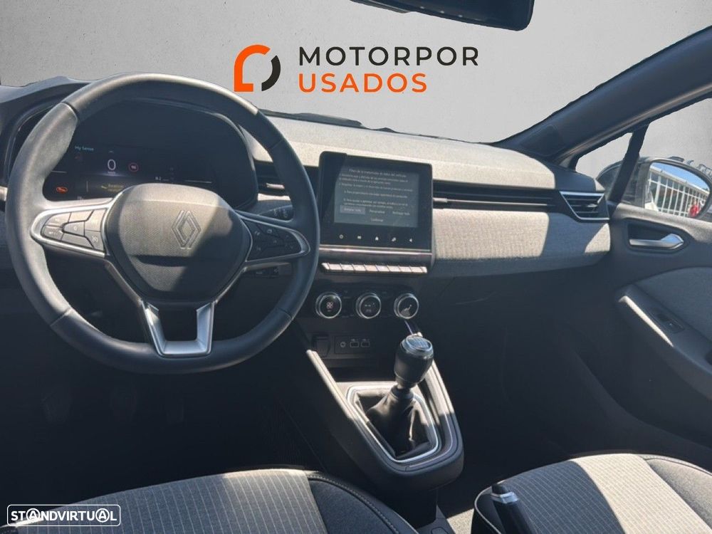 Renault Clio 1.0 TCe Techno — fotografia 8
