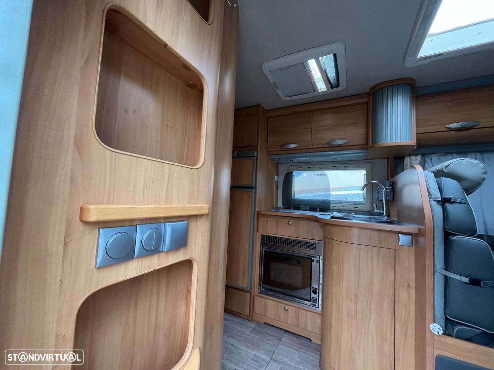 Adria Adriatik Coral S680 SP - 46