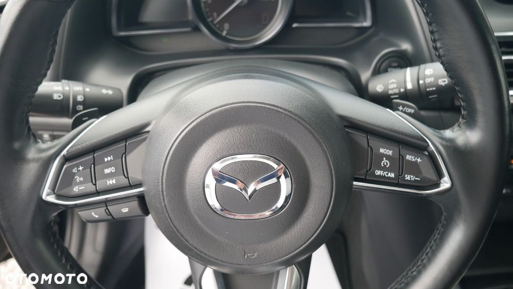 Mazda 3 - 10