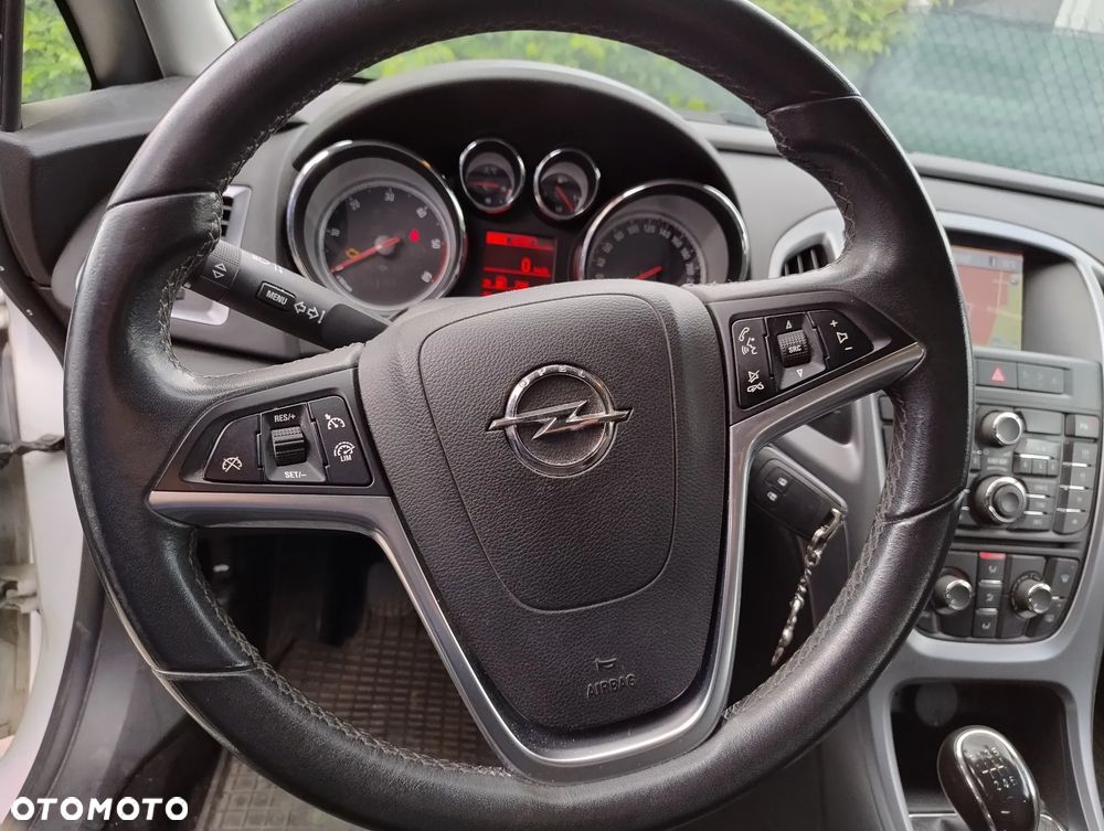 Opel Astra - 24
