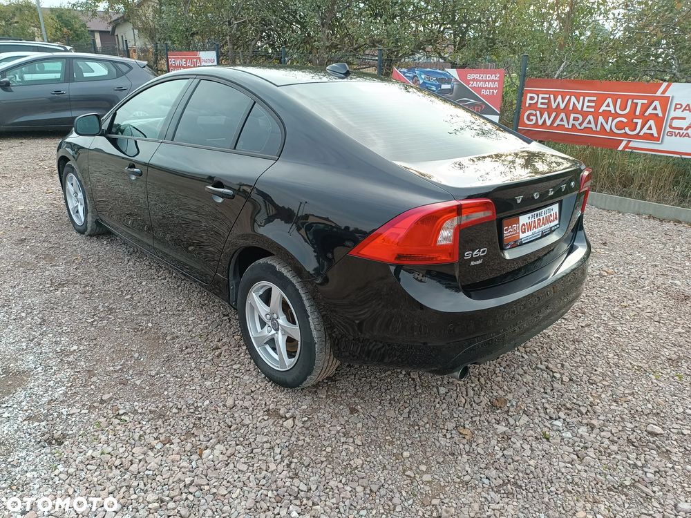 Volvo S60 D2 Summum - 13