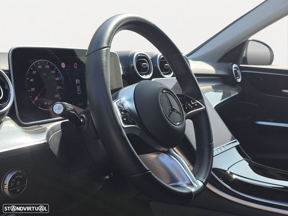 Mercedes-Benz C 300 de Avantgarde - 10