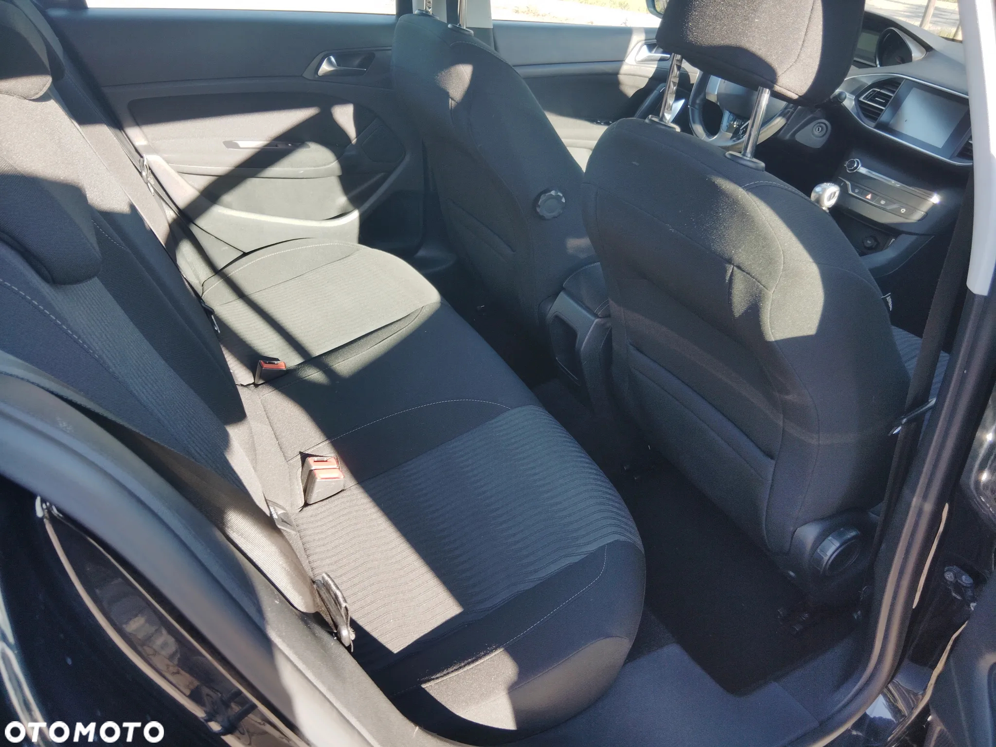 Peugeot 308 125 THP Allure - 20