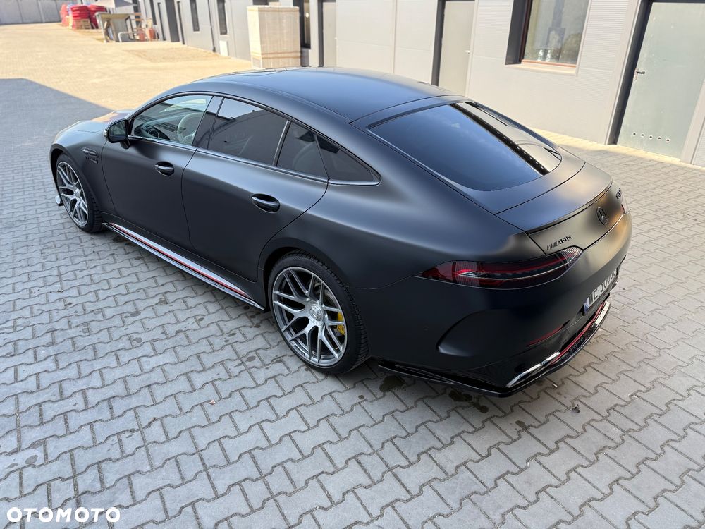 Mercedes-Benz AMG GT - 3