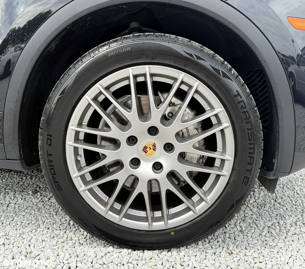 Porsche Cayenne S - 9