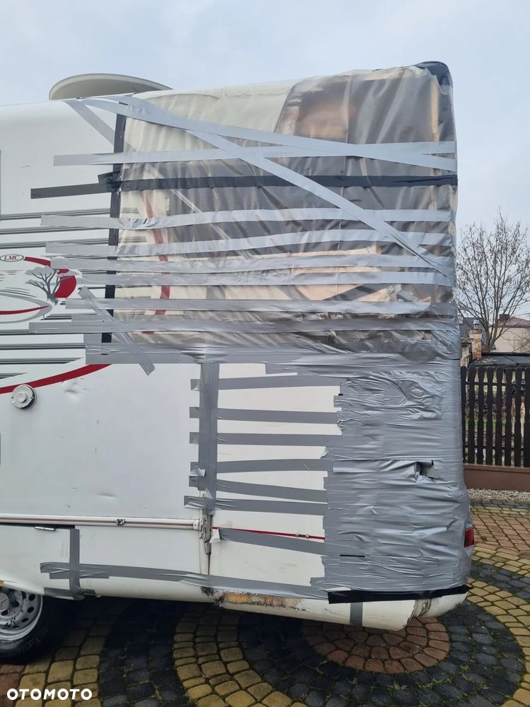 Mercedes-Benz 316 - 7