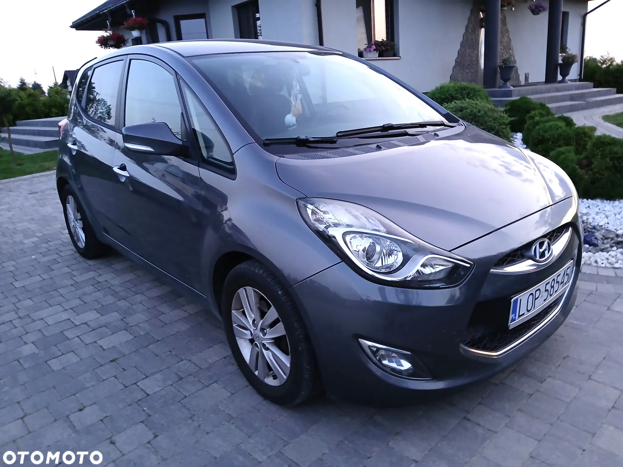Hyundai ix20 1.4 CRDi Premium blue - 34