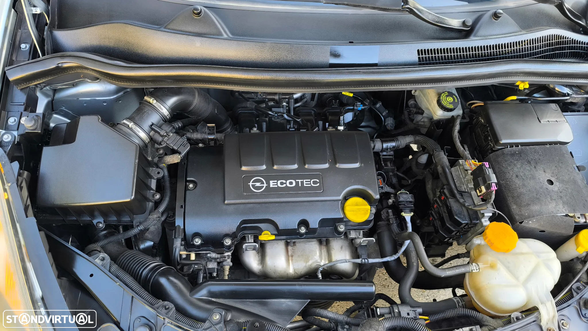 Opel Corsa 1.2 Cosmo - 24