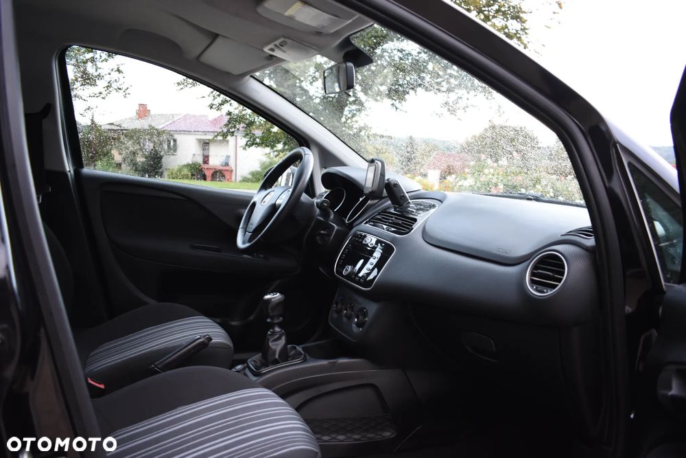 Fiat Punto Evo - 36