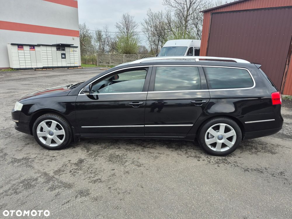 Volkswagen Passat 2.0 FSI Highline - 4