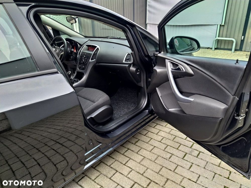 Opel Astra IV 1.4 T Active - 22
