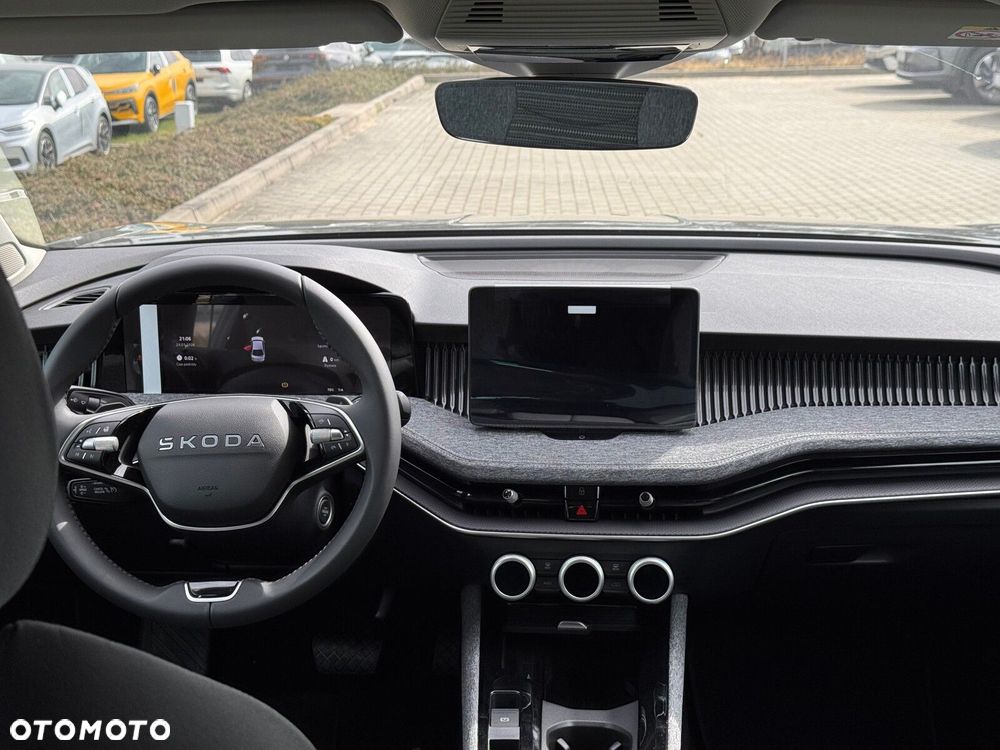 Skoda Superb 2.0 TDI SCR Drive DSG - 12