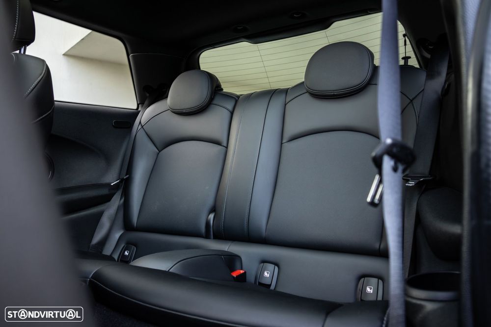 MINI 3 Portas Cooper E Classic S - 30