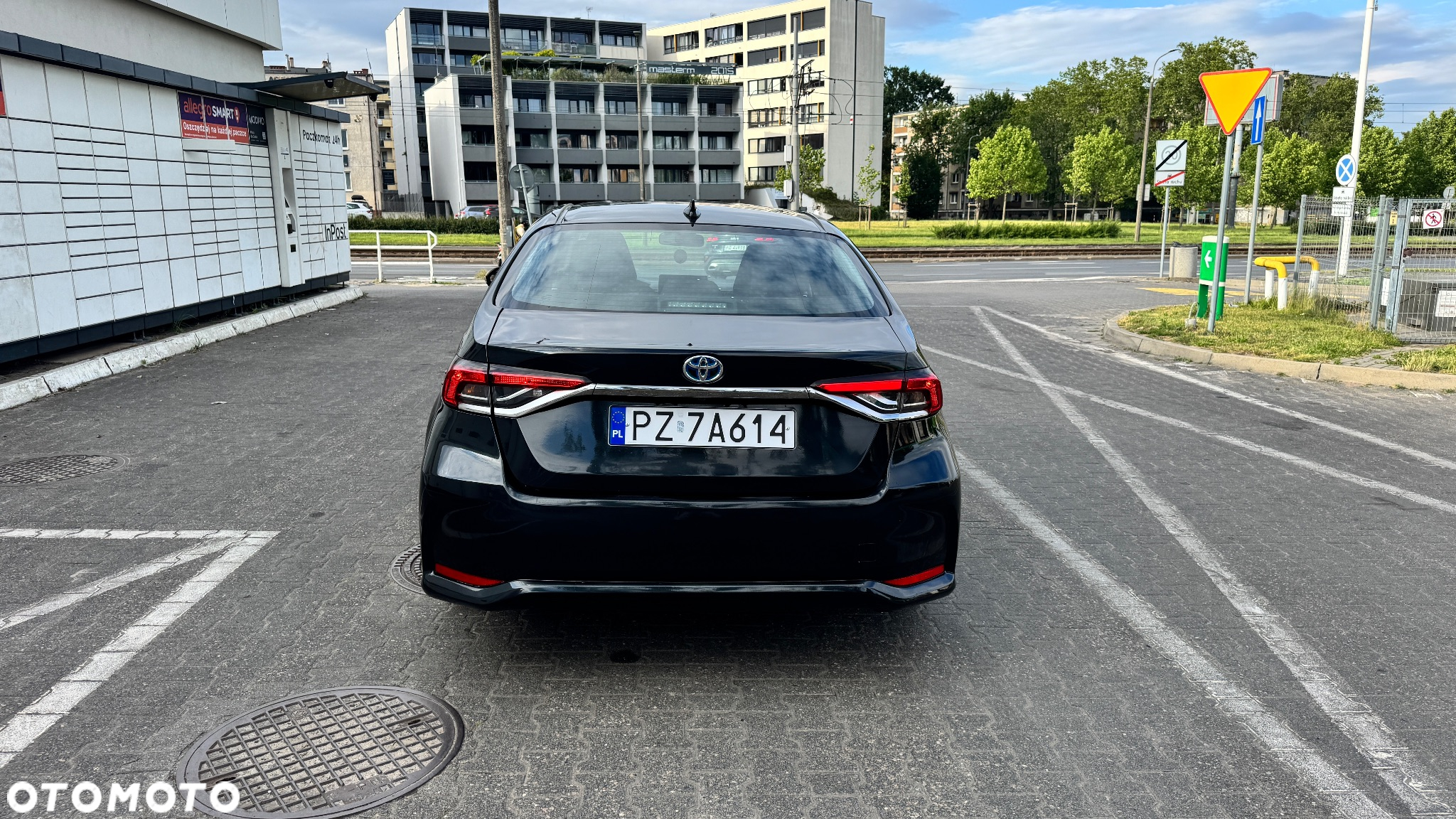 Toyota Corolla 1.8 Hybrid Active - 6