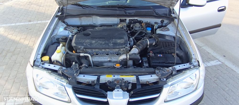Nissan Almera 2.2 Di Luxury AC+ABS - 12