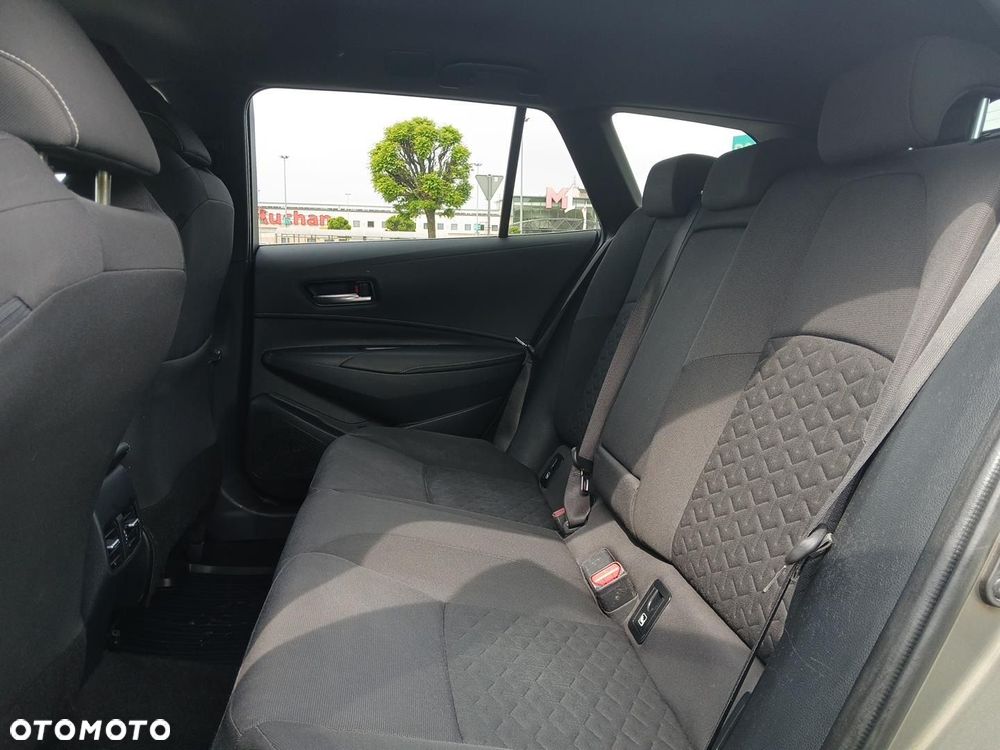 Toyota Corolla 1.8 Hybrid Comfort - 20