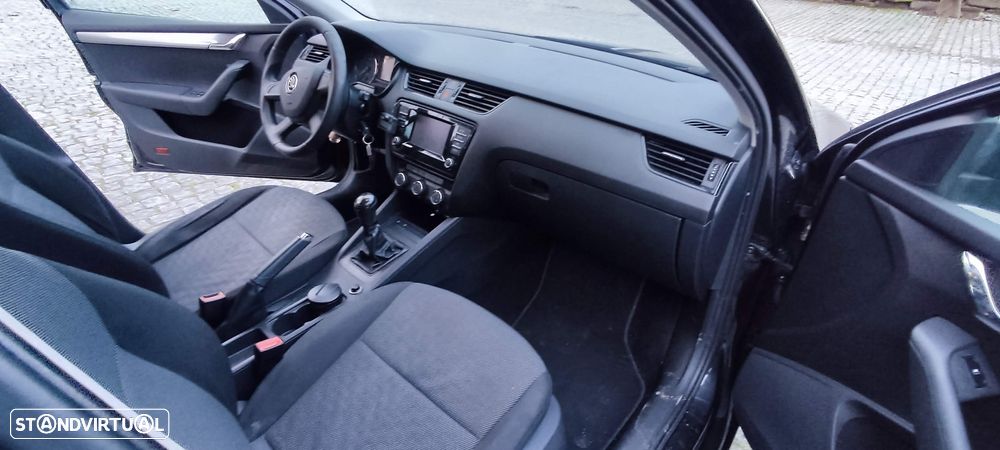 Skoda Octavia Break 1.6 TDi Active - 25