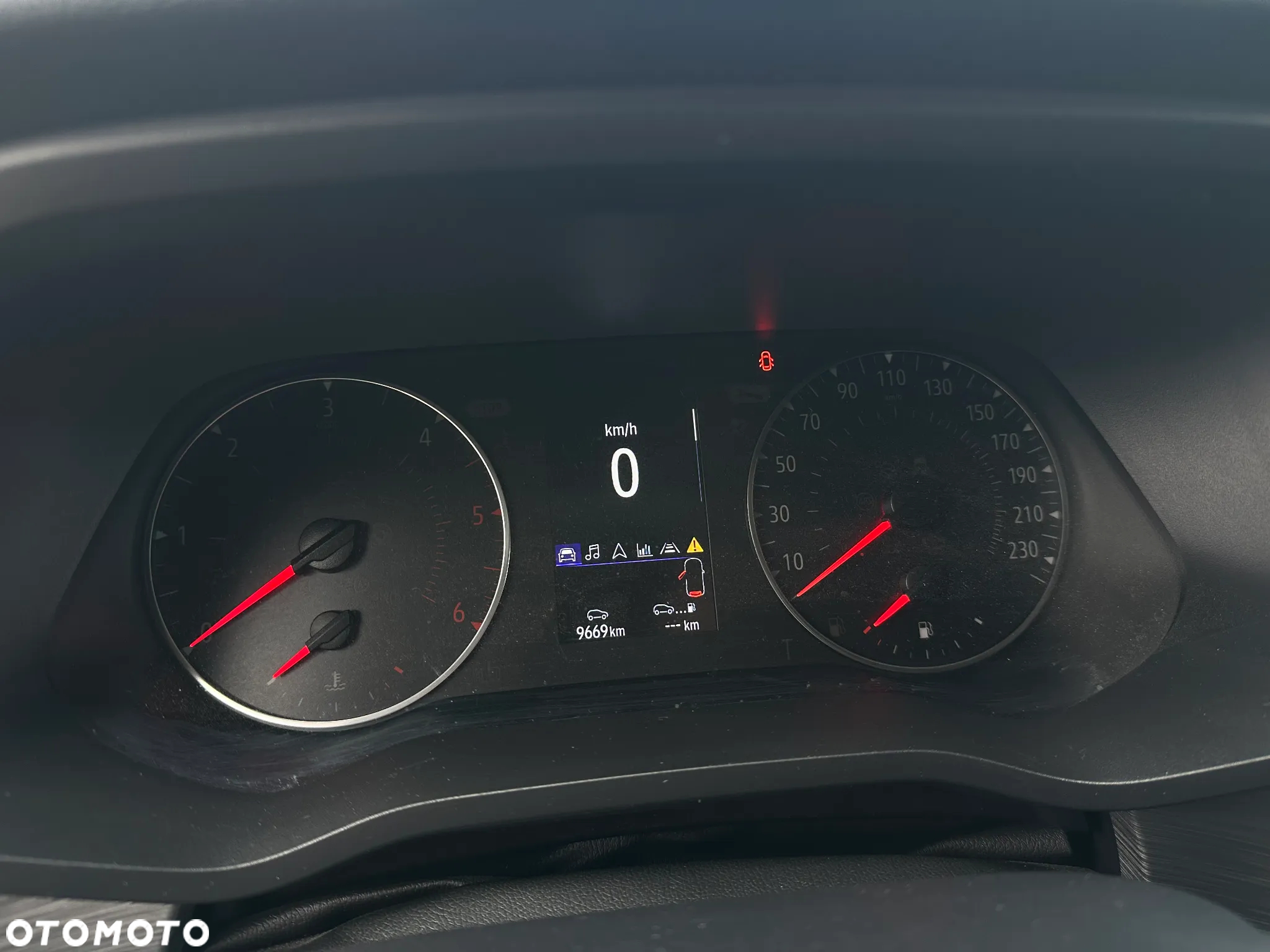 Renault Trafic - 15