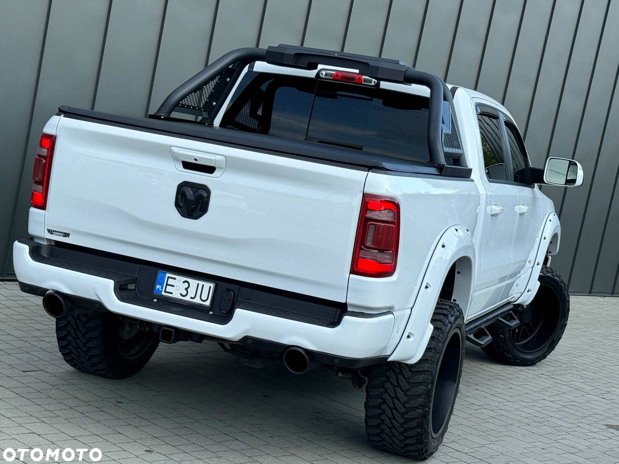 Dodge RAM 1500 5.7 4x4 - 11