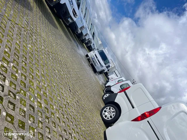 Mercedes-Benz VITO 114 CDI CAIXA AUT. LONGA - 10