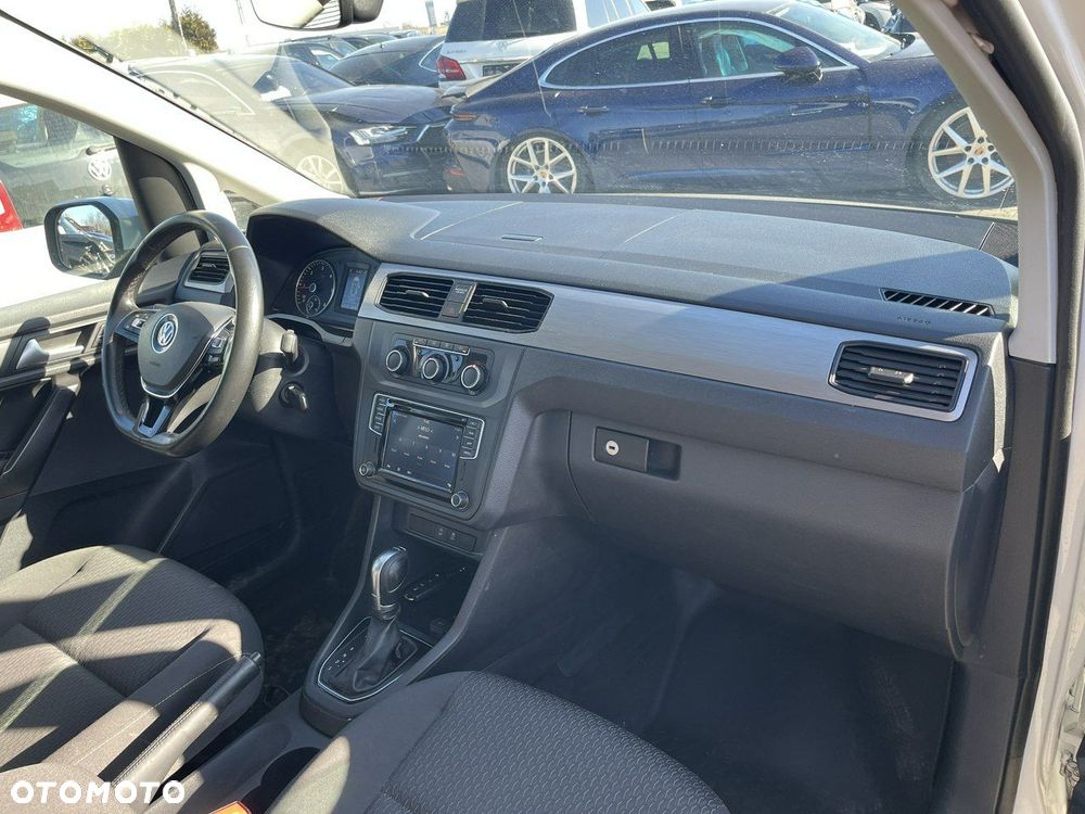 Volkswagen Caddy 2.0 TDI Comfortline 4Motion DSG - 11