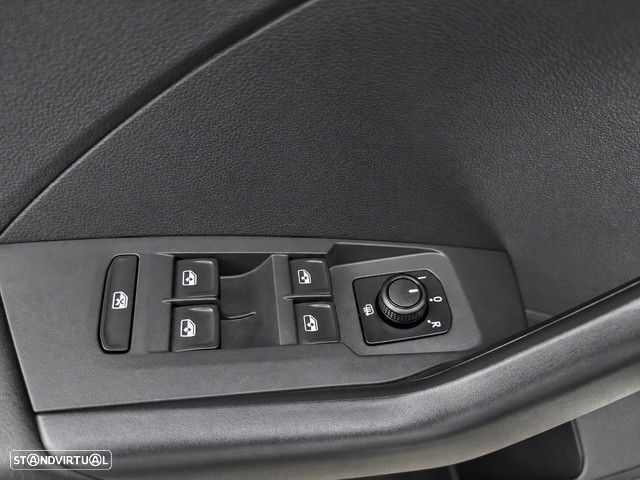 VW T-Cross 1.0 TSI Life - 12