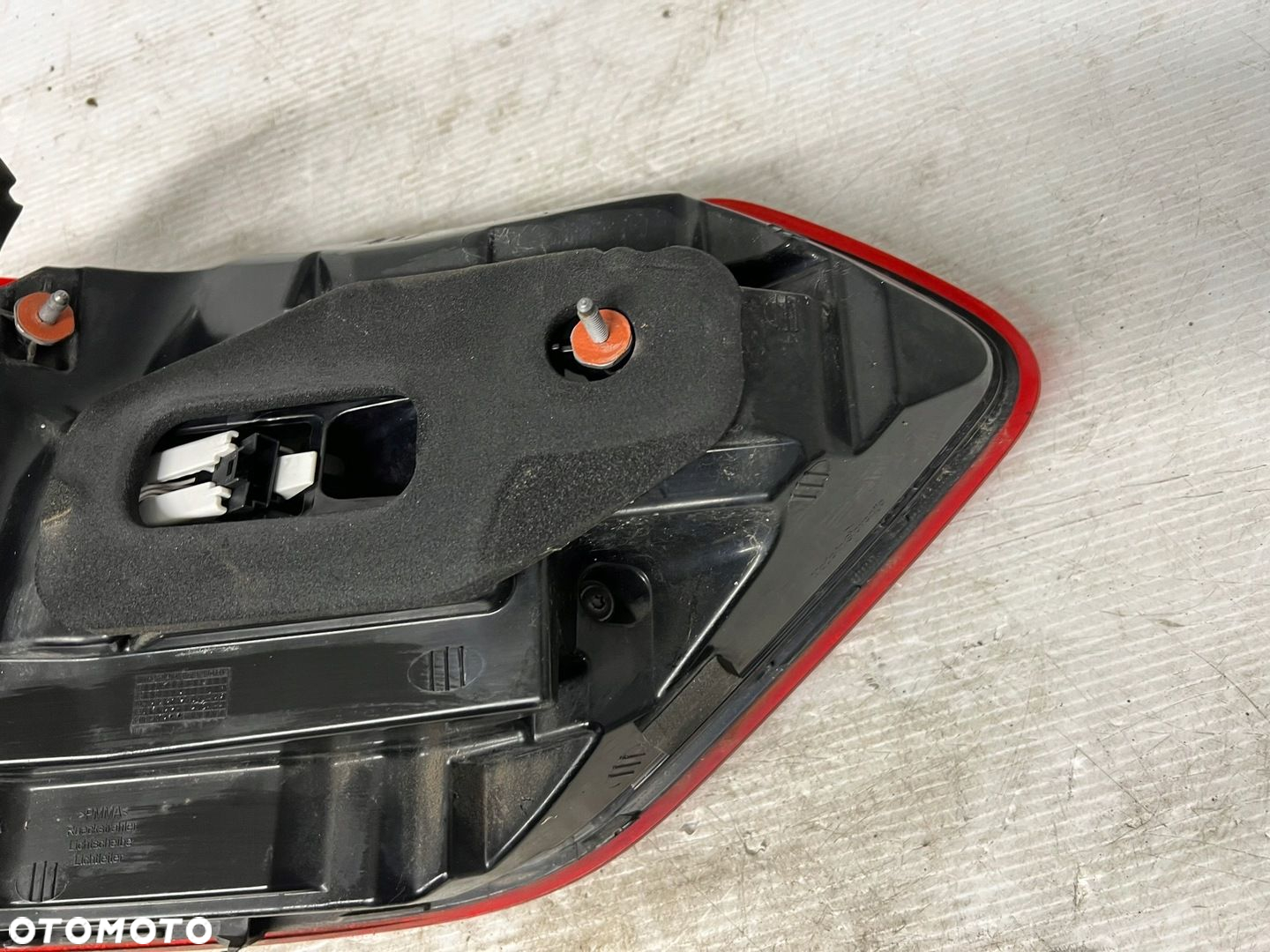 LAMPA LEWA TYLNA TYŁ MERCEDES W212 A2129061703 - 9